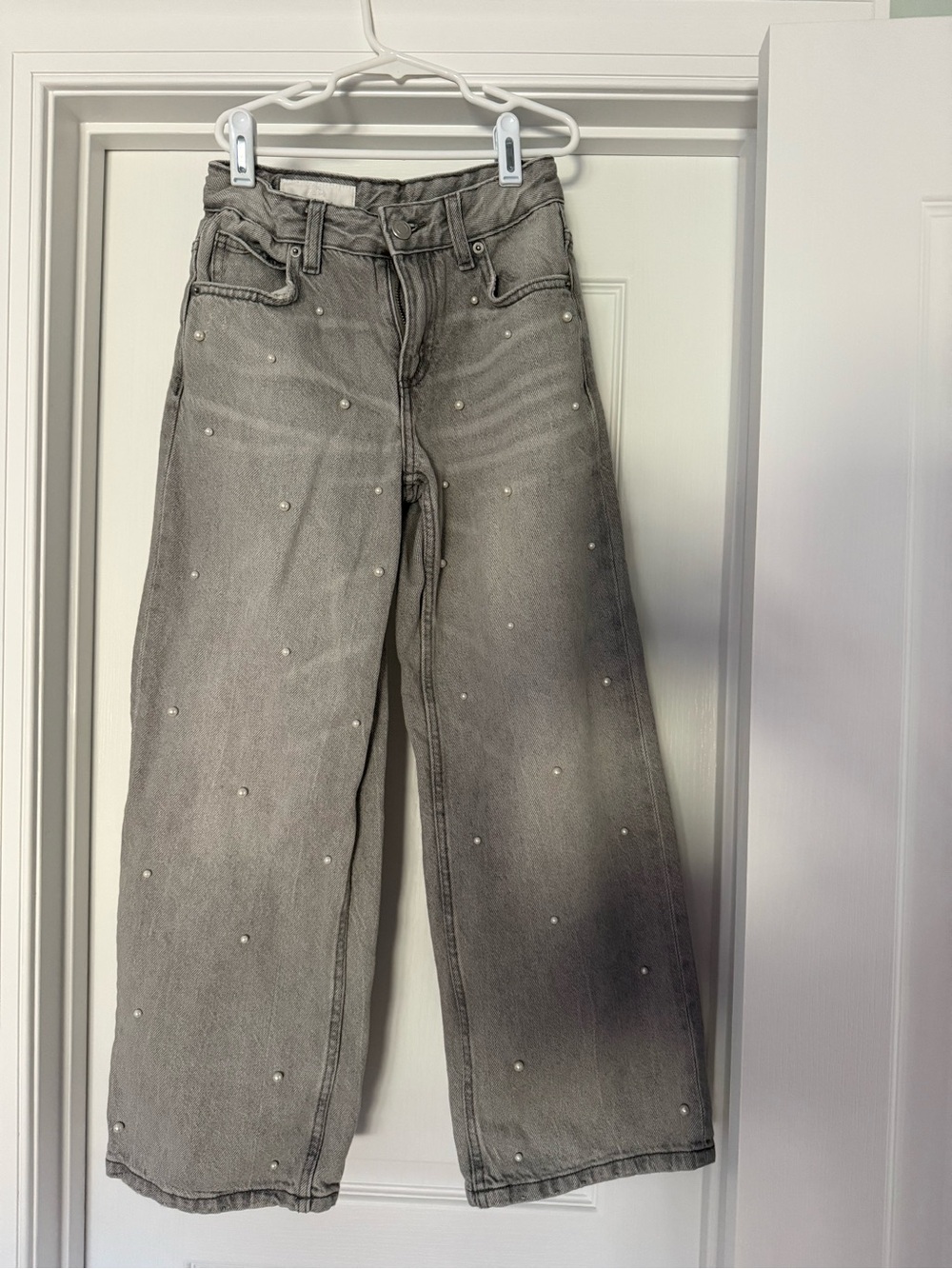 Girls Gray Pearl-Embellished Wide-Leg Jeans